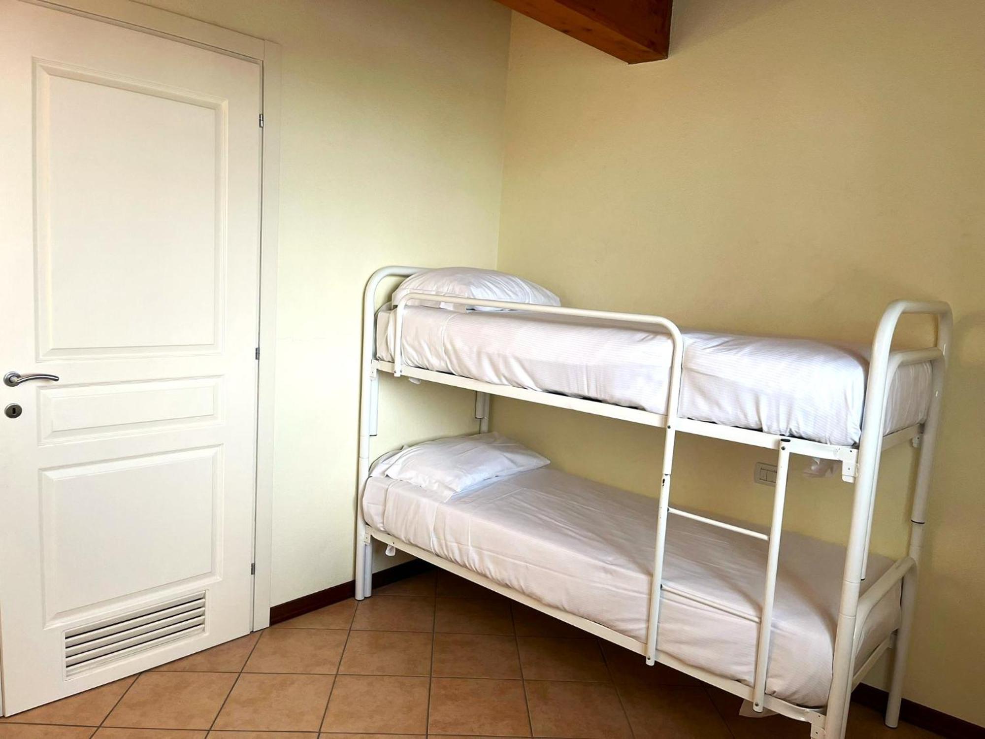 Lugana Village Resort&Sporting Club Peschiera del Garda Exteriör bild